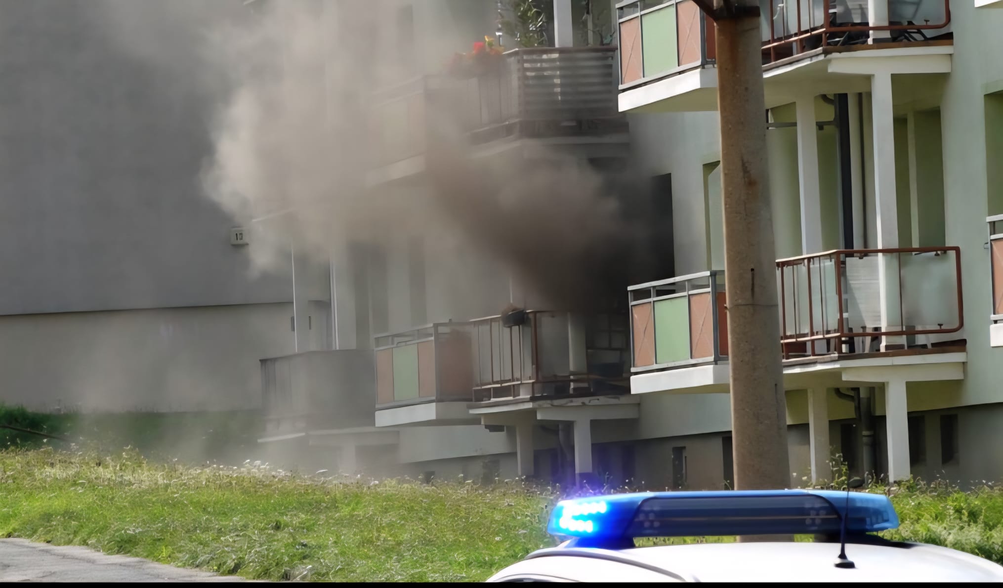 Einsatzfoto Brand Mittel - Brand in Wohnhaus
