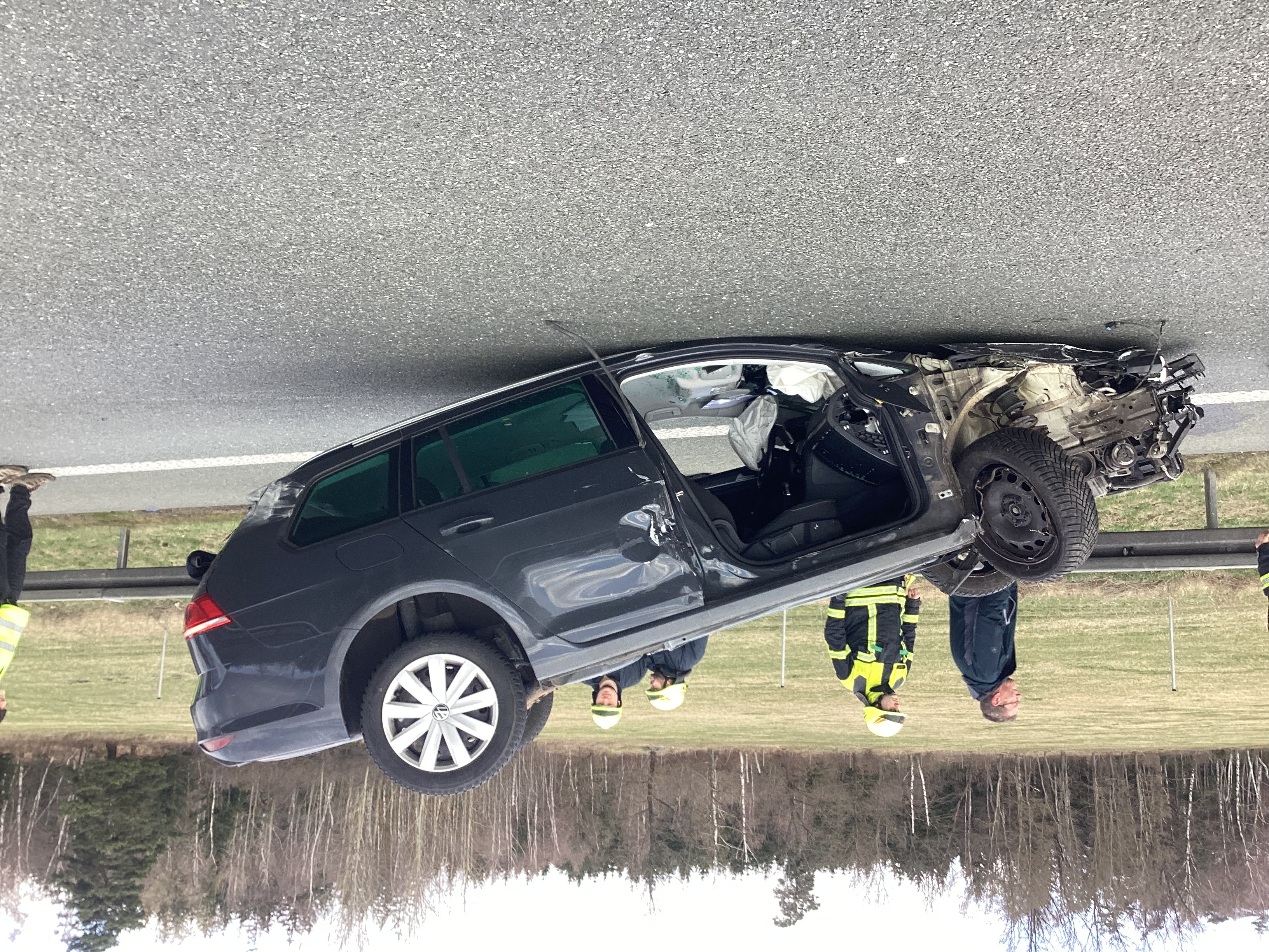 Einsatzfoto Hilfeleistung nach Verkehrsunfall